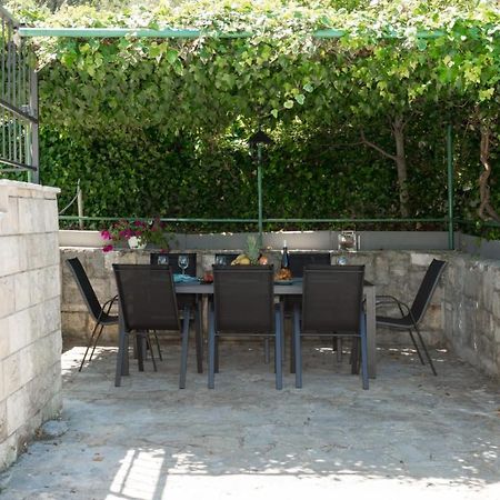 Holiday Home Kalinic Slatine Zewnętrze zdjęcie