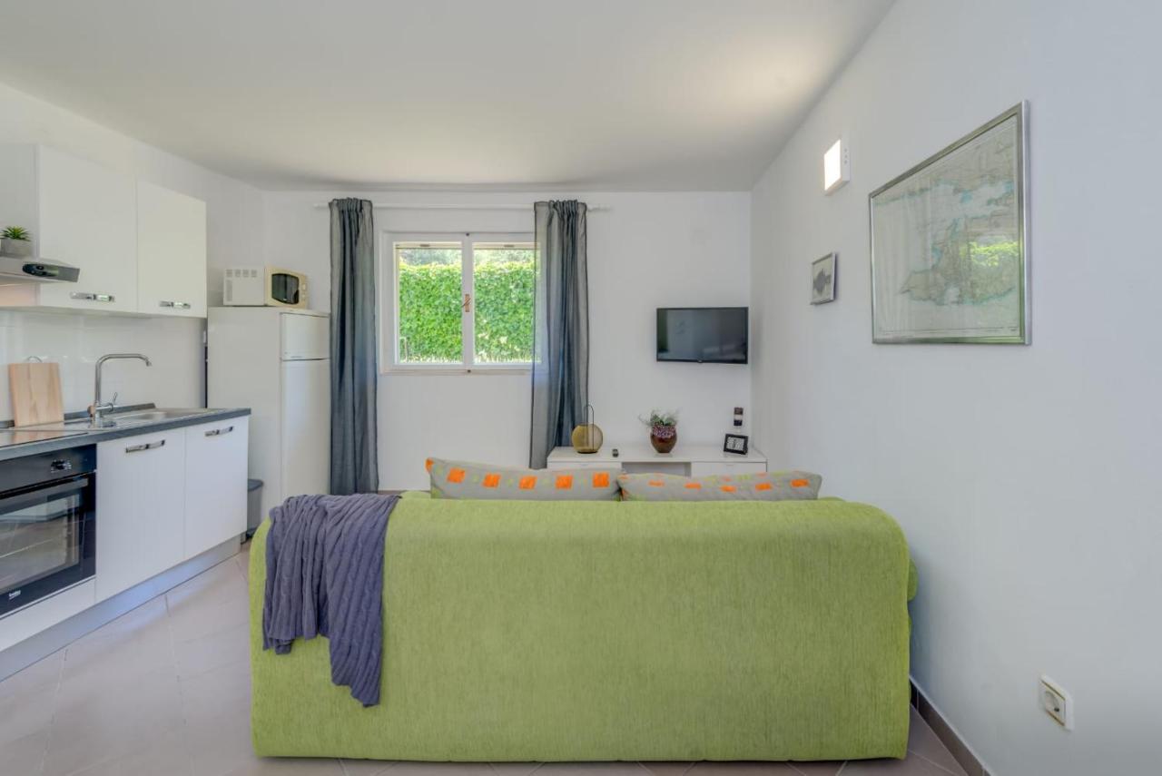 Holiday Home Kalinic Slatine Zewnętrze zdjęcie